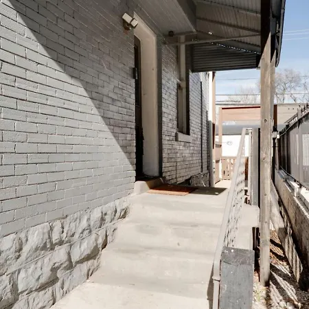 Apartment Parthenon Getaway - 2bdrm