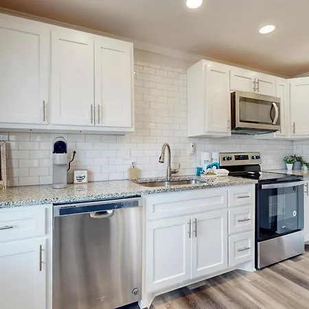 Capitol Hill Retreat B Apartment *