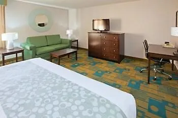 La Quinta By Wyndham Airport 3*