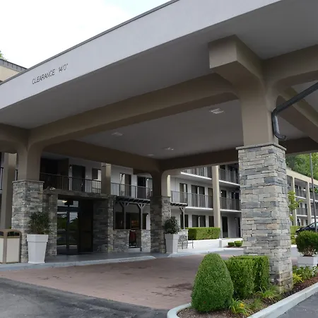 Baymont By Wyndham Airport