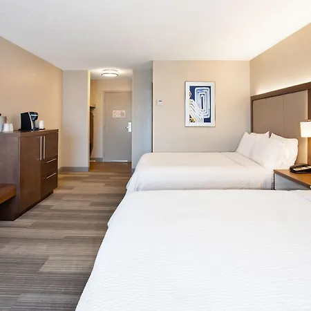 Express Airport By Ihg Hotel Nashville