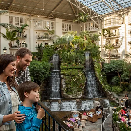 Gaylord Opryland & Convention Center