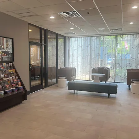 Downtown - Stadium By Ihg Hotel 3*