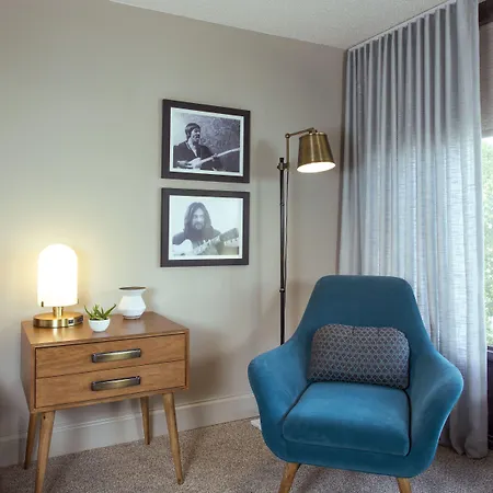 Delta By Marriott Airport Hotel 3*