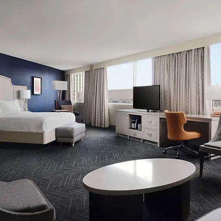 Doubletree By Hilton Downtown