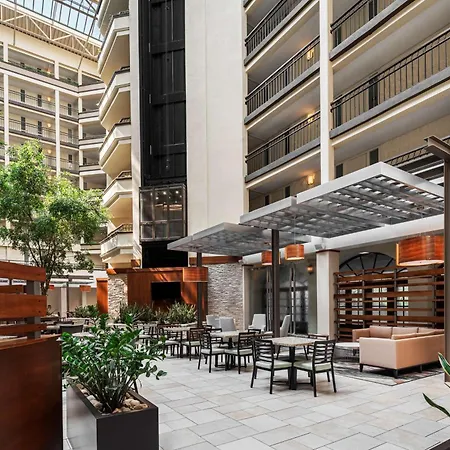 Hotel Embassy By Hilton Airport Nashville