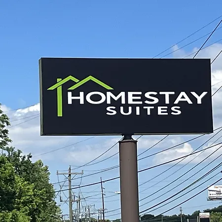 Hotel Homestay Suites 2*