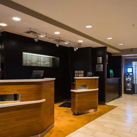 Hotel Courtyard By Marriott At Opryland