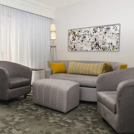 Courtyard By Marriott At Opryland Hotel 3*