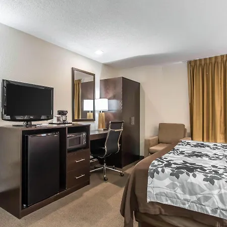 Sleep Near Percy Priest 4* Nashville