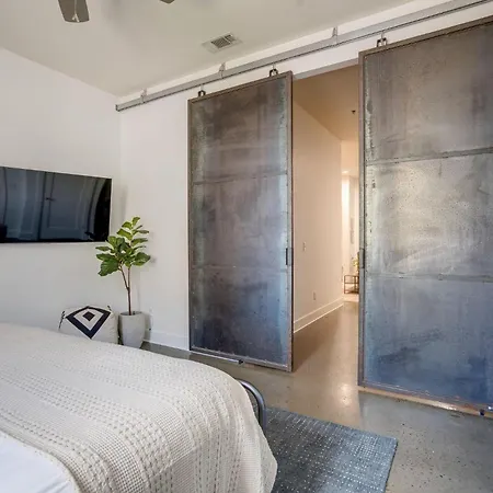 Lofts At 30th - Modern Life - Mins To Broadway Holiday home Nashville