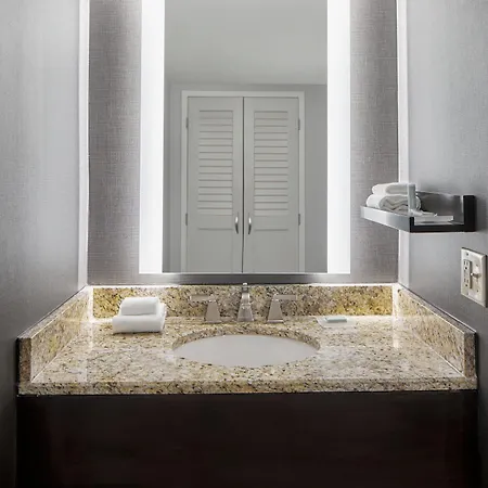 Hotel Courtyard By Marriott Downtown Nashville