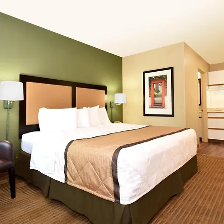 Hotel Extended America - - Airport - Music