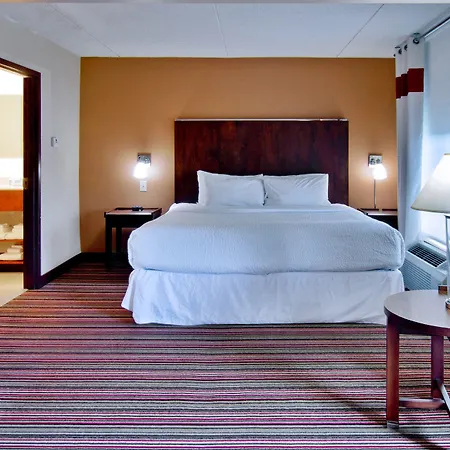 Four Points By Sheraton Airport Hotel Nashville