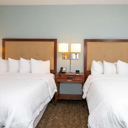 Hampton & Nashville-green Hills Hotel