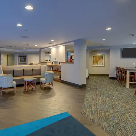 Hotel Express W-i40 By Ihg Nashville