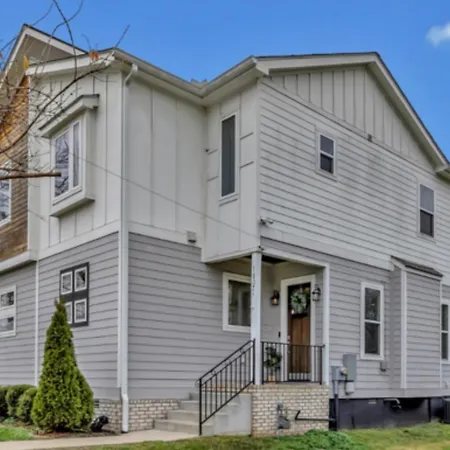Homestay Villa-a Sanctuary Of Modern Elegance Nashville