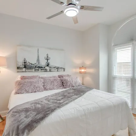 Holiday home The Grant | 9 Mins To Downtown, Vandy On Foot Nashville