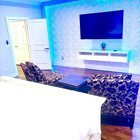 Homestay Villa-a Sanctuary Of Modern Elegance
