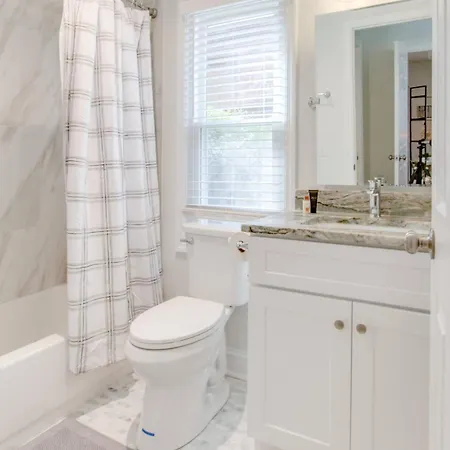 The Grant | 9 Mins To Downtown, Vandy On Foot * Nashville
