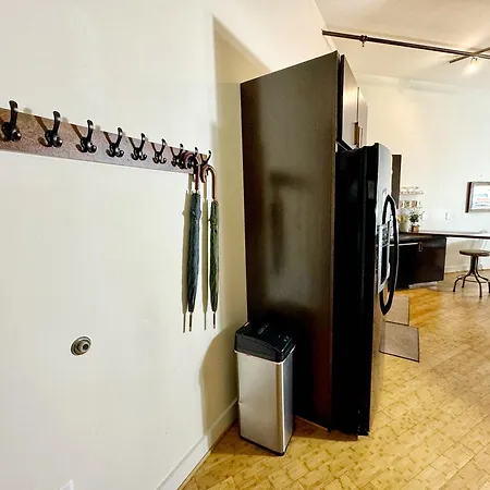 Apartment Brooks