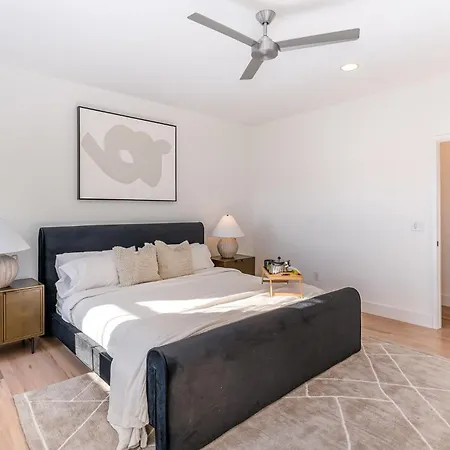 - 405 Marshall St #3 Holiday home