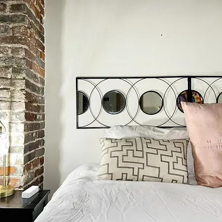 Rock Apartment