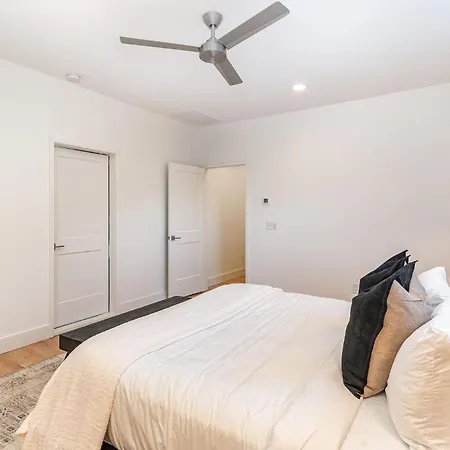 - 405 Marshall St #3 Holiday home *