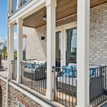 Friends In Skyline Places, 10 Min To Broadway, Perfect For Groups Nashville