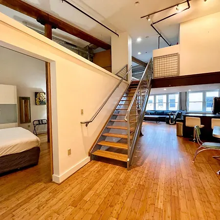 Dolly Apartment *