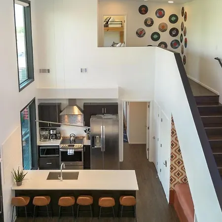318 Nash Edgehill Apartment Nashville