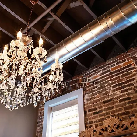 Taylor Apartment Nashville