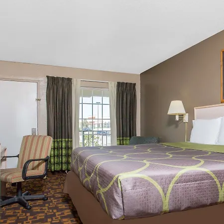 Super 8 By Wyndham Antioch/nashville South East 2*