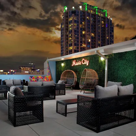Aloft By Marriott West End
