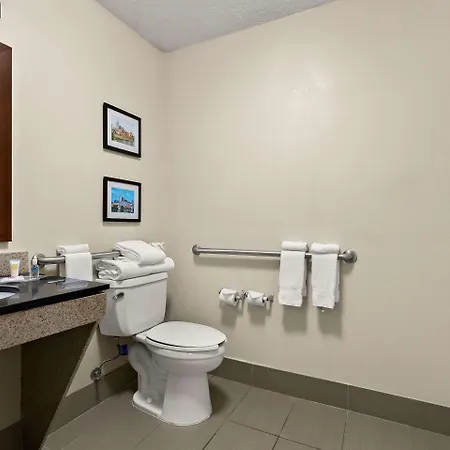 Comfort Near Percy Priest 4* Nashville