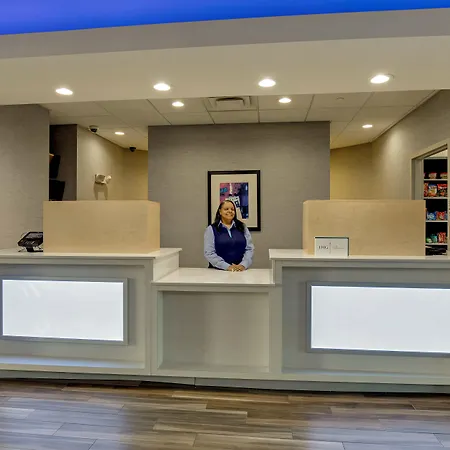 Express Nashville-opryland By Ihg 3* Nashville