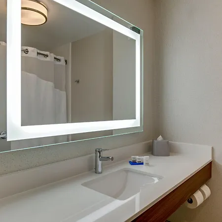 Express Nashville-opryland By Ihg Hotel Nashville