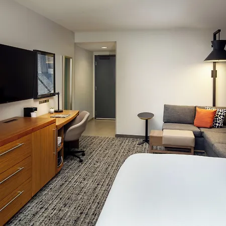 Hyatt Place Downtown 3* Nashville