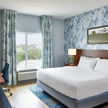 Fairfield And By Marriott Downtown/the Gulch Hotel 3*