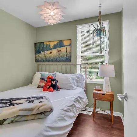 Apartment 5 Min To Dt-multicade Arcade-scenic-nature Trails *