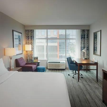 Hilton Garden Downtown Convention Center