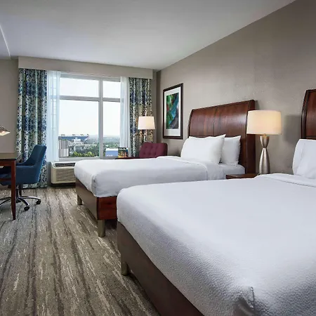 Hotel Hilton Garden Downtown Convention Center 3*