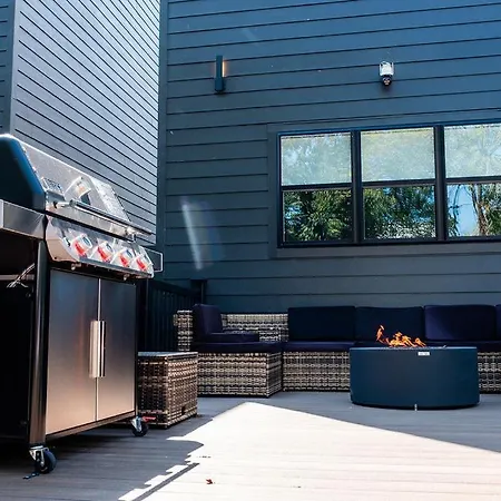 Luxury Retreat Sauna, Hot Tub And Fire Pit Nashville