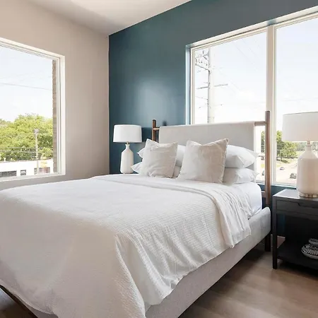 Landing Apartments - The Haysboro *