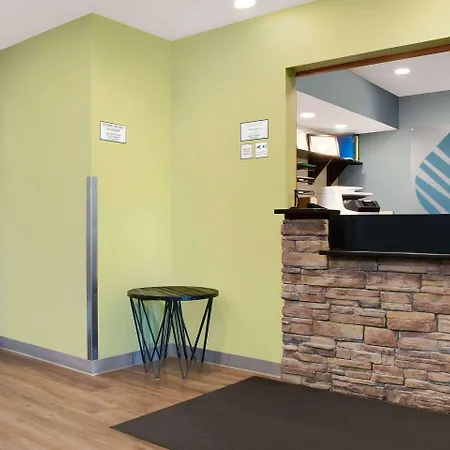Hotel Woodspring Airport Nashville
