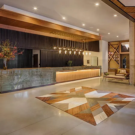 Thompson Nashville, By Hyatt Nashville
