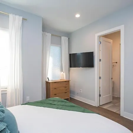 2 Side By Side Homes With Rooftops Holiday home