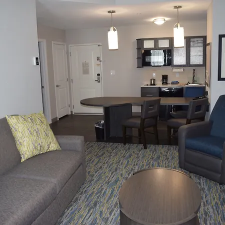 Candlewood - Metro Center By Ihg Hotel