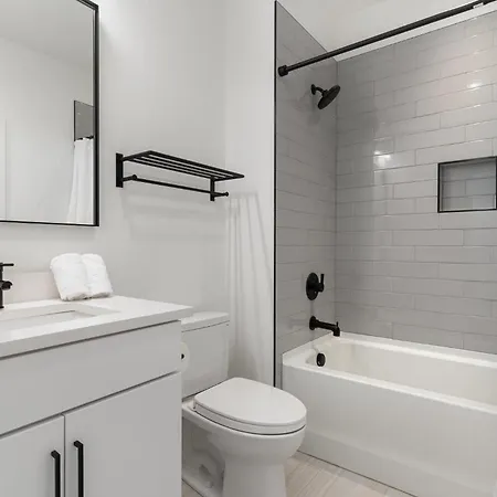 Coloratura - 2 Units W/ Hot Tubs - Near Broadway * Nashville