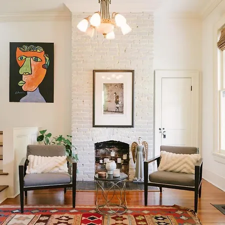 Historic Gem 4 Bedroom With Pool, Walk To Hotspots